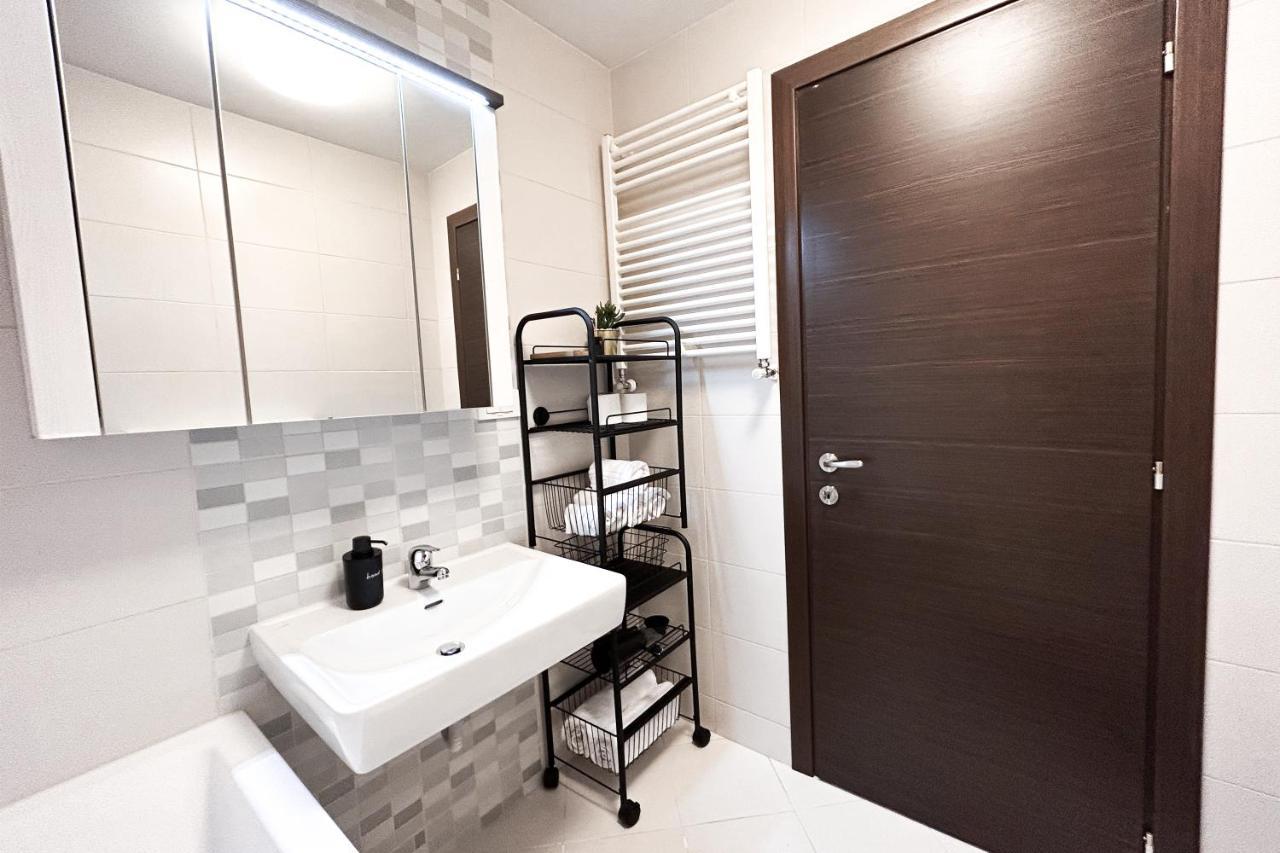 Apartmán Downtown C22 Bukurešť Exteriér fotografie